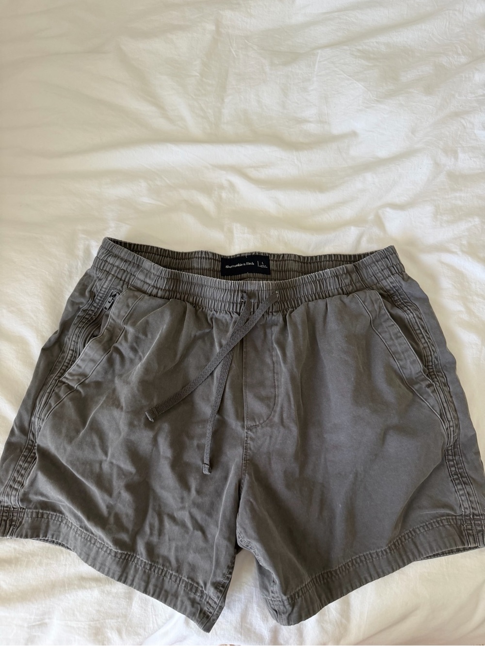Abercrombie & Fitch Gray Men's Cargo Shorts